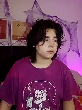 Snapshot of damienbeltmonth chatting on November 2025 09:52:02 AM damienbeltmonth online show from November 2025 09:52:02 AM