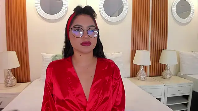 kendalFox  online show from September 2025 12:15:02 PM