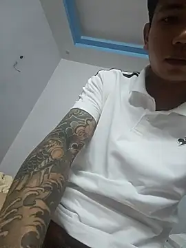 Snapshot of Vuducanh1997 chatting on October 2025 10:57:02 AM Vuducanh1997 online show from October 2025 10:57:02 AM