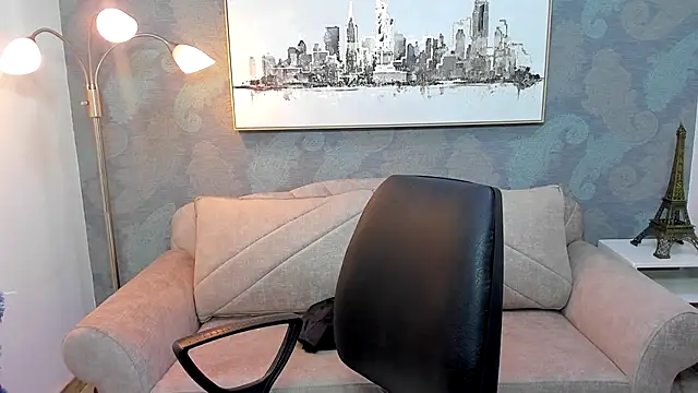 Lucia jane online show from December 2025 09:01:01 PM