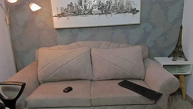 Lucia jane online show from January 2026 08:01:01 PM