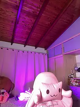 Emiily Moore1 online show from February 2026 11:12:01 PM