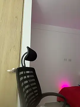 aliciia 23 online show from February 2026 01:27:01 AM