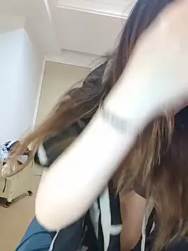 Lovelyanan online show from November 2025 06:24:02 AM