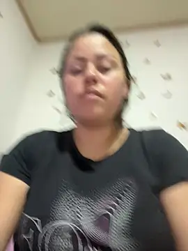 Snapshot of camila-titis chatting on May 2026 03:56:01 AM camila-titis online show from May 2026 03:56:01 AM