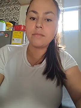 Snapshot of camila-titis chatting on June 2026 09:29:02 PM camila-titis online show from June 2026 09:29:02 PM