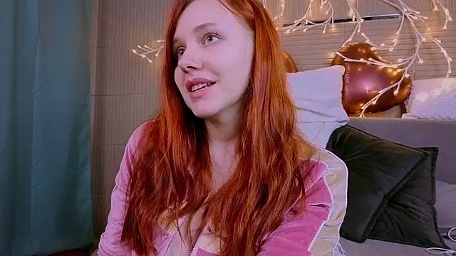 PollyVinice online show from March 2026 01:57:02 PM