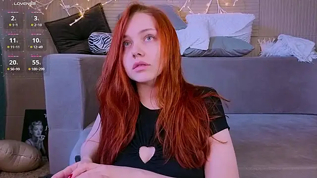 PollyVinice online show from March 2026 07:56:01 AM