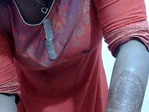 Snapshot of Rooshami_hot01 chatting on September 2025 07:06:02 PM Rooshami hot01 online show from September 2025 07:06:02 PM