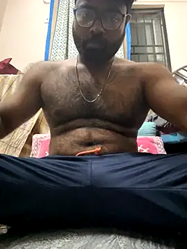 Snapshot of DJLOVE280825 chatting on October 2025 08:40:01 PM DJLOVE280825 online show from October 2025 08:40:01 PM