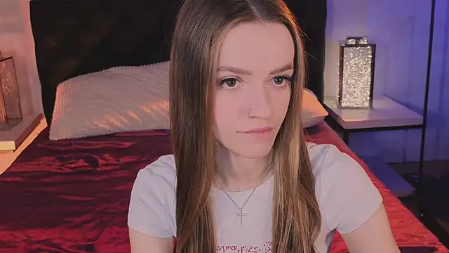 Snapshot of E_l_i_z_e_ chatting on May 2026 05:14:02 AM E l i z e online show from May 2026 05:14:02 AM
