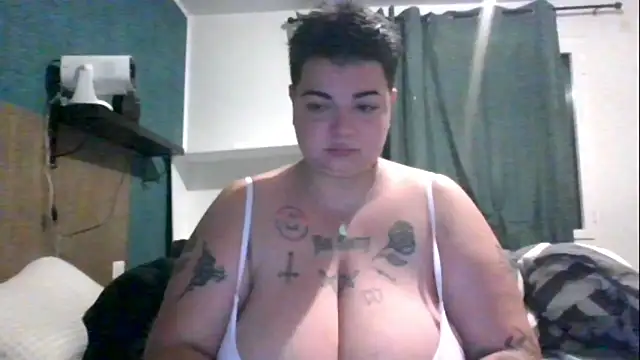 PirateXL online show from May 2026 11:01:01 PM