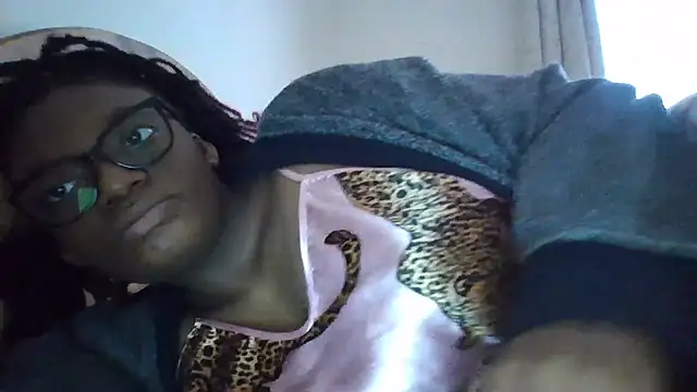 SexyGemBeautyX online show from December 2025 02:57:02 PM