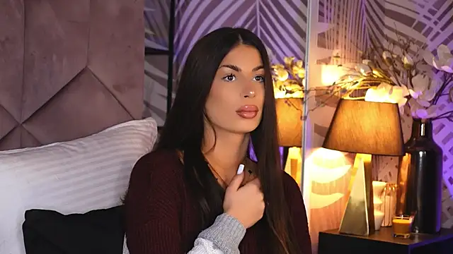 EvaRhea online show from November 2025 03:53:02 AM