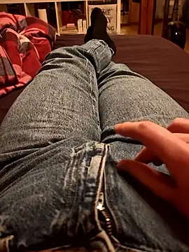 Horny mummy online show from January 2026 06:45:01 PM