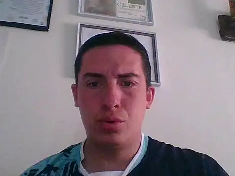 Snapshot of mickseb89 chatting on November 2025 04:40:02 PM mickseb89 online show from November 2025 04:40:02 PM