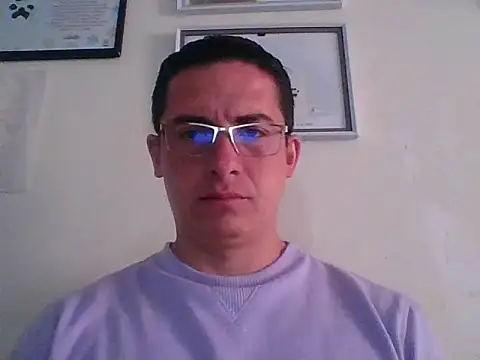 Snapshot of mickseb89 chatting on December 2025 03:20:04 PM mickseb89 online show from December 2025 03:20:04 PM