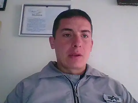 Snapshot of mickseb89 chatting on February 2026 01:54:01 PM mickseb89 online show from February 2026 01:54:01 PM