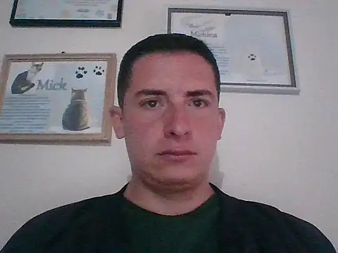 Snapshot of mickseb89 chatting on February 2026 09:26:02 PM mickseb89 online show from February 2026 09:26:02 PM