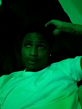 Snapshot of Dropdingo chatting on November 2025 03:28:02 AM Dropdingo online show from November 2025 03:28:02 AM