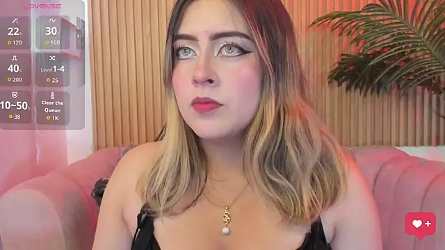 Jenny Wolridge  online show from October 2025 07:30:02 PM