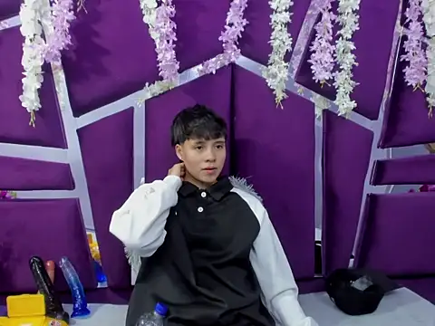 Bruno Cruzz online show from February 2026 07:24:01 AM