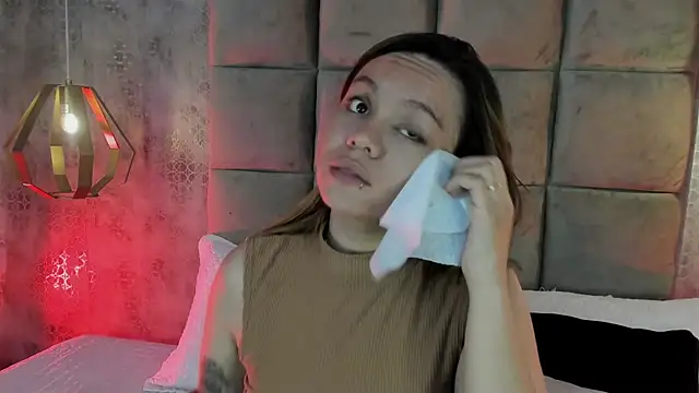 Sky Junne online show from January 2026 05:39:01 PM