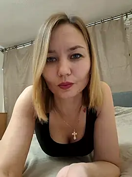 VeroLoverx online show from November 2025 03:25:01 PM