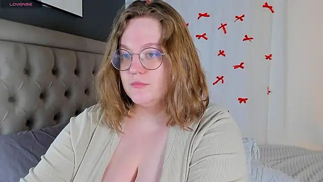 Alissa S online show from February 2026 12:44:02 PM