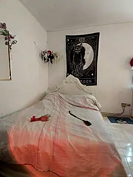 kathfendom online show from December 2025 06:35:02 PM