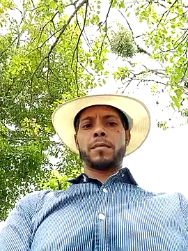 AlphaAlterX online show from October 2025 06:05:02 PM