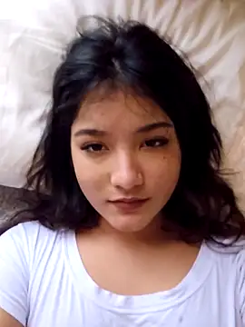 Hellenlin online show from September 2025 05:24:02 PM