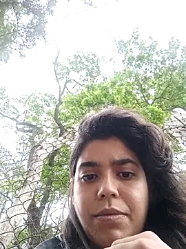 Maricamposs online show from November 2025 03:46:01 PM