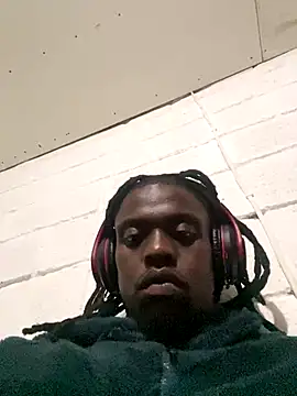 Wuu2now online show from October 2025 06:27:02 PM