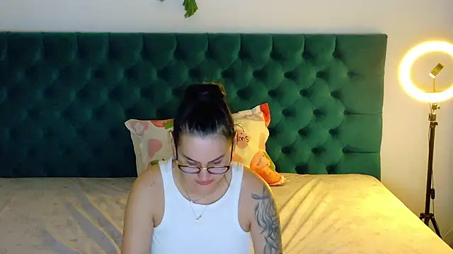 LexieRosse online show from October 2025 03:58:01 PM