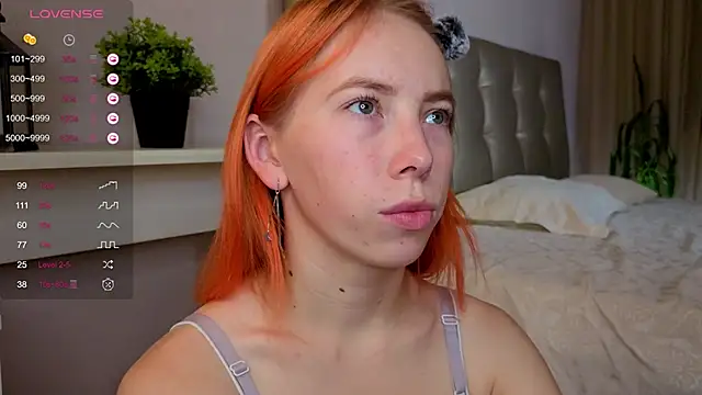 JuliannaWenger online show from September 2025 05:13:02 PM