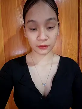 ChiecumBae online show from November 2025 12:49:01 AM