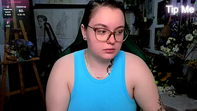 Snapshot of KatrinClark chatting on September 2025 04:29:02 PM KatrinClark online show from September 2025 04:29:02 PM