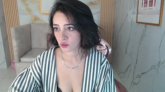 sara lopez s online show from September 2025 01:11:02 PM