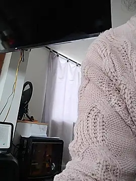 KittyHoleshot87 online show from March 2026 03:40:01 PM