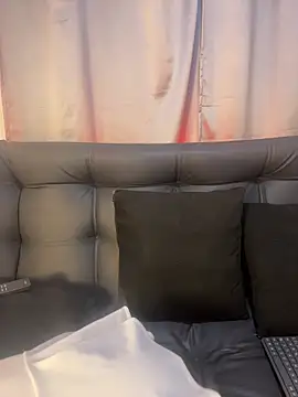 Skarlett 12  online show from February 2026 10:36:02 AM