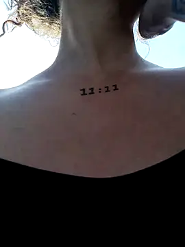 roxyrougee online show from December 2025 09:32:02 PM