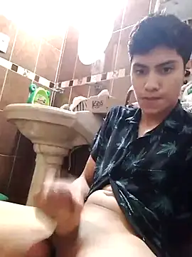 aispuro8505 online show from September 2025 07:52:02 AM