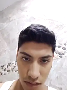 aispuro8505 online show from October 2025 06:43:01 AM