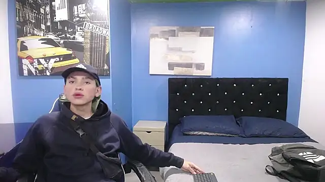 Aaron Fordd online show from October 2025 07:33:01 PM