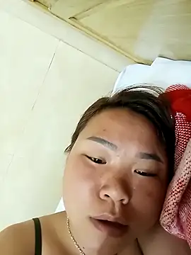 may-squirl online show from December 2025 12:38:02 AM