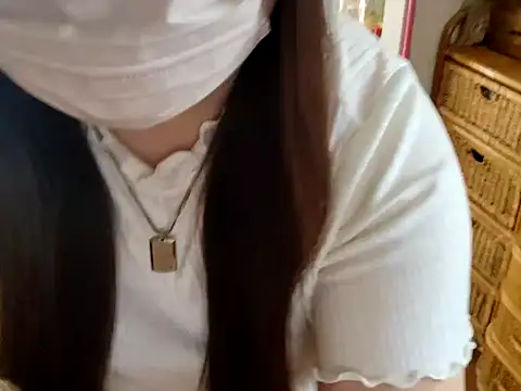 Snapshot of AYA_dayo chatting on November 2025 01:48:02 AM AYA dayo online show from November 2025 01:48:02 AM