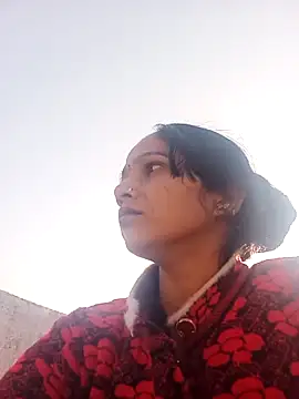 Jooli xx online show from February 2026 03:03:01 AM