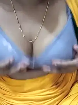 Snapshot of pinky_telugu_143 chatting on November 2025 03:24:02 PM pinky telugu 143 online show from November 2025 03:24:02 PM