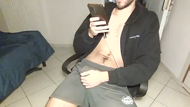 Snapshot of GrCammer7 chatting on February 2026 12:07:01 AM GrCammer7 online show from February 2026 12:07:01 AM